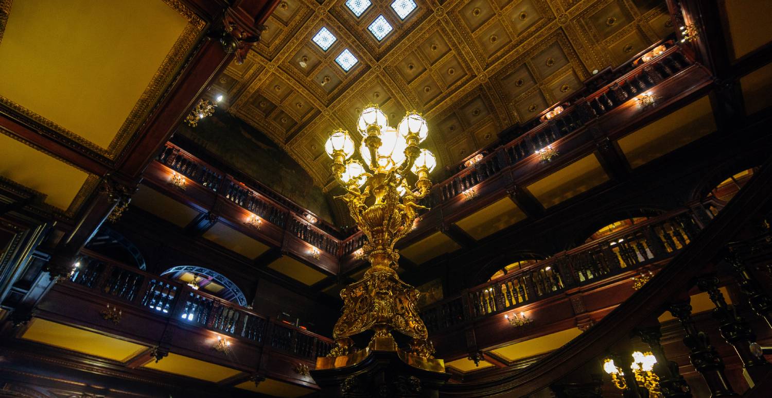 Interior shot of a lampstand in Grey Towers Castle