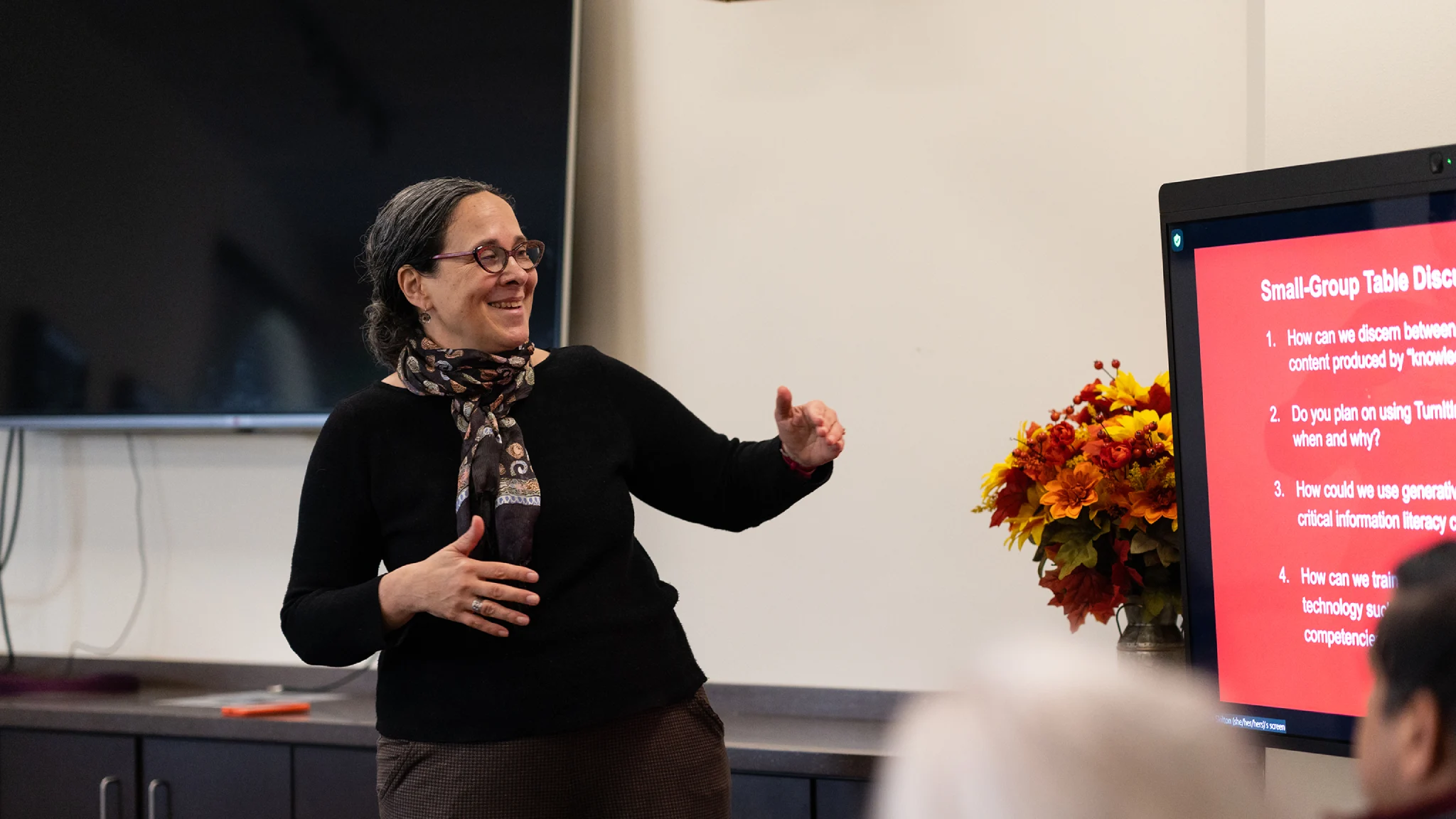 Ellen Skilton presents to faculty and staff during a CTLM lunch and learn event.