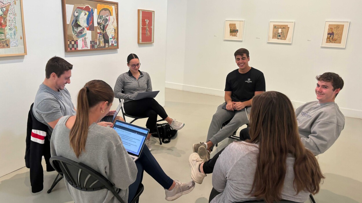 Students hanging out in the gallery