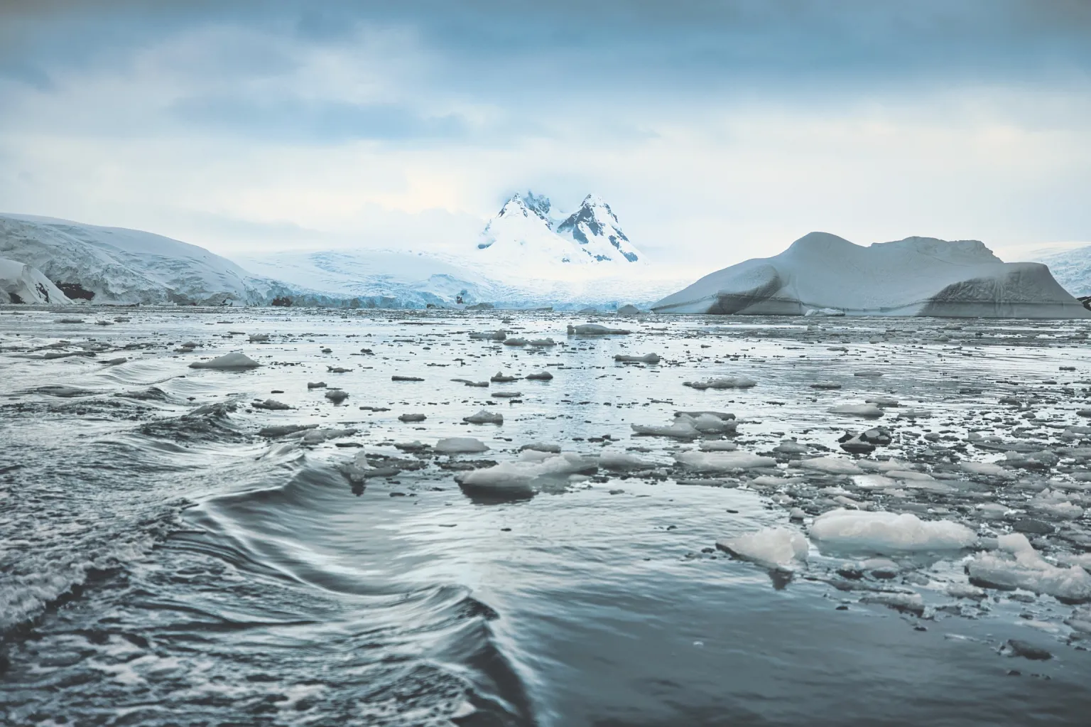 Glaciers on Antarctica's mainland