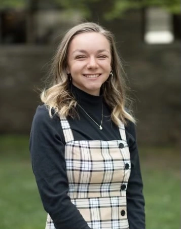 The headshot of Abigail Wagher